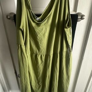 Green Sleeveless Dress